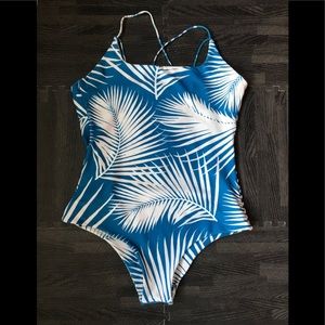 Mikoh One Piece MED